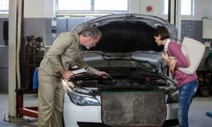 Замена масла на Toyota RAV4: процедура и её важность для долговечности автомобиля